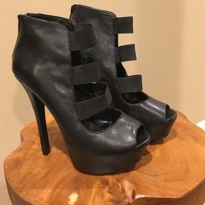COPY - Steve Madden platform heels